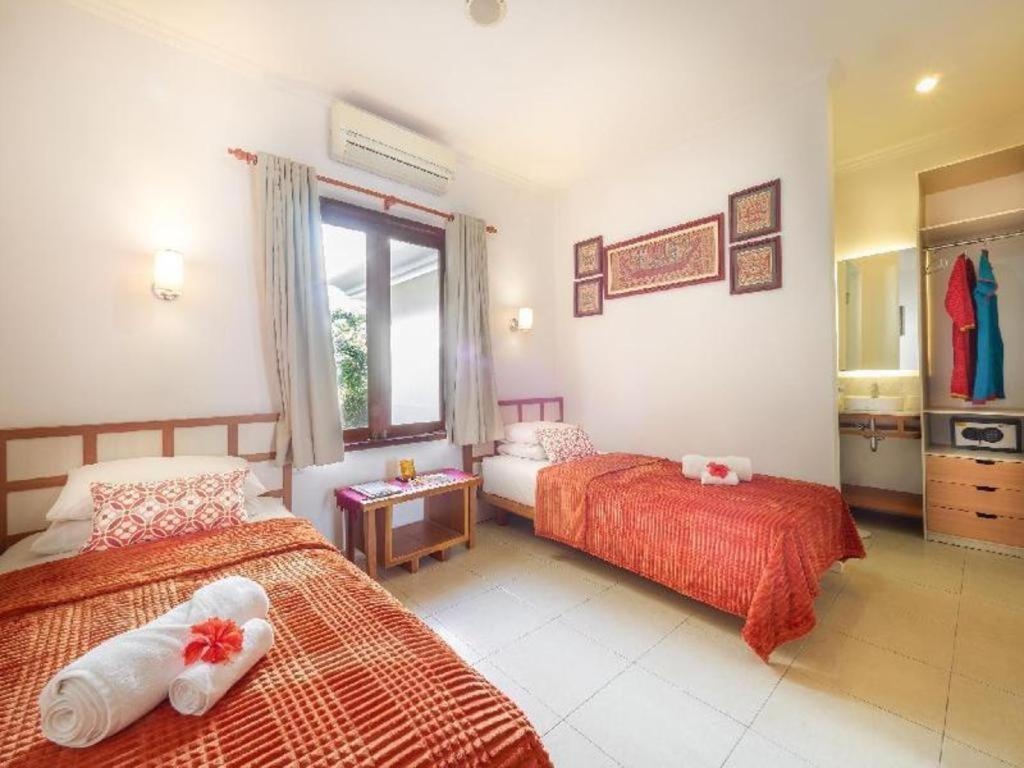 Hotel Al-Isha Dharamshala Kuta Lombok Esterno foto