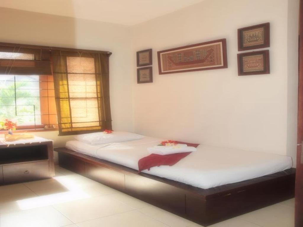 Hotel Al-Isha Dharamshala Kuta Lombok Esterno foto