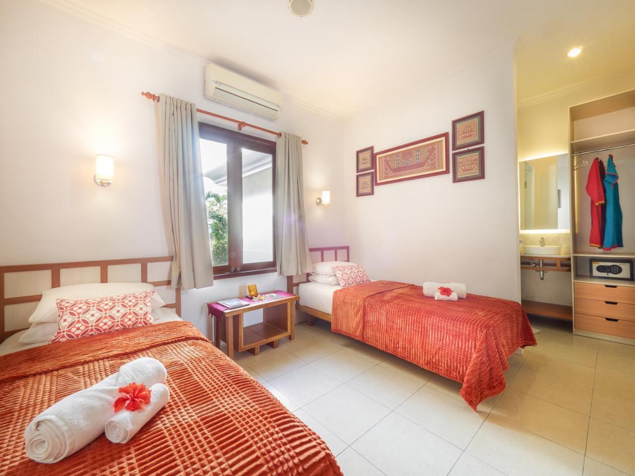 Hotel Al-Isha Dharamshala Kuta Lombok Esterno foto