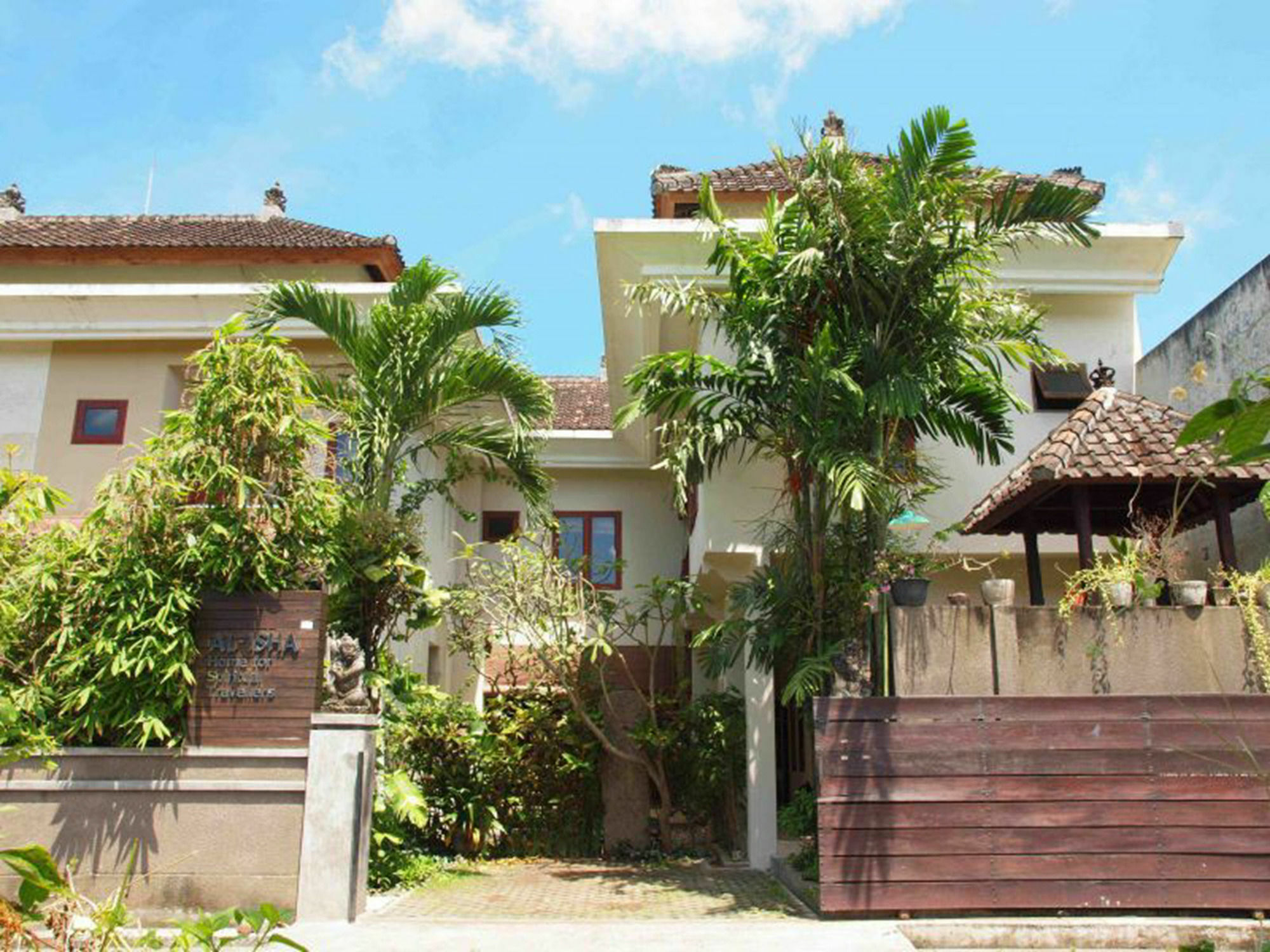 Hotel Al-Isha Dharamshala Kuta Lombok Esterno foto